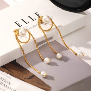 Gold pearl drop statement earrings-E090