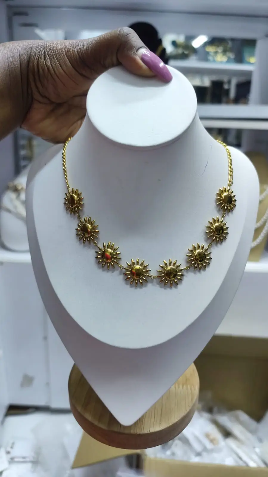 Stainless steel Gold sun charm mid-chocker-necklace-N091 - Image 2