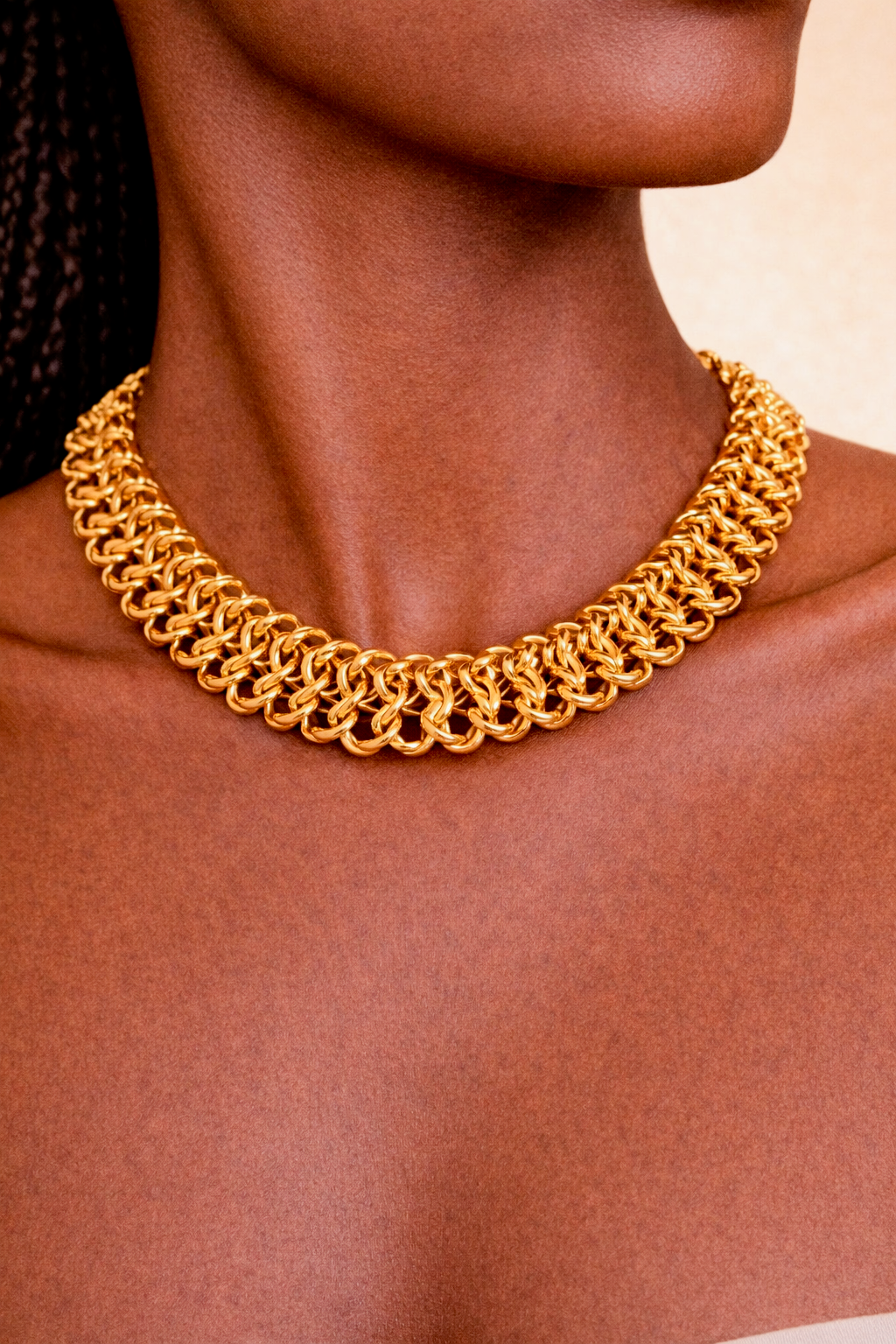 Gold chainmail necklace