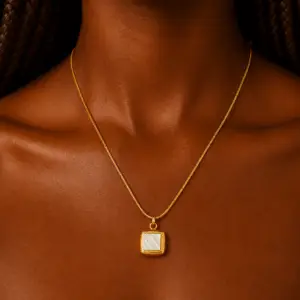 Square-ppendant-stainless-steel-necklace-N122