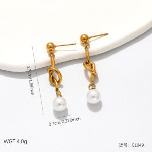 Gold Knot Pearl Drop Earrings E108